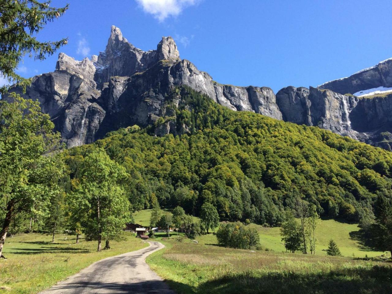 Village Vacances Le Salvagny Sixt Exteriér fotografie